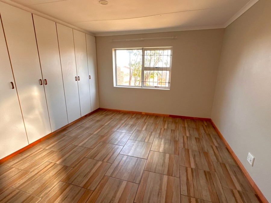 3 Bedroom Property for Sale in Wavecrest Eastern Cape